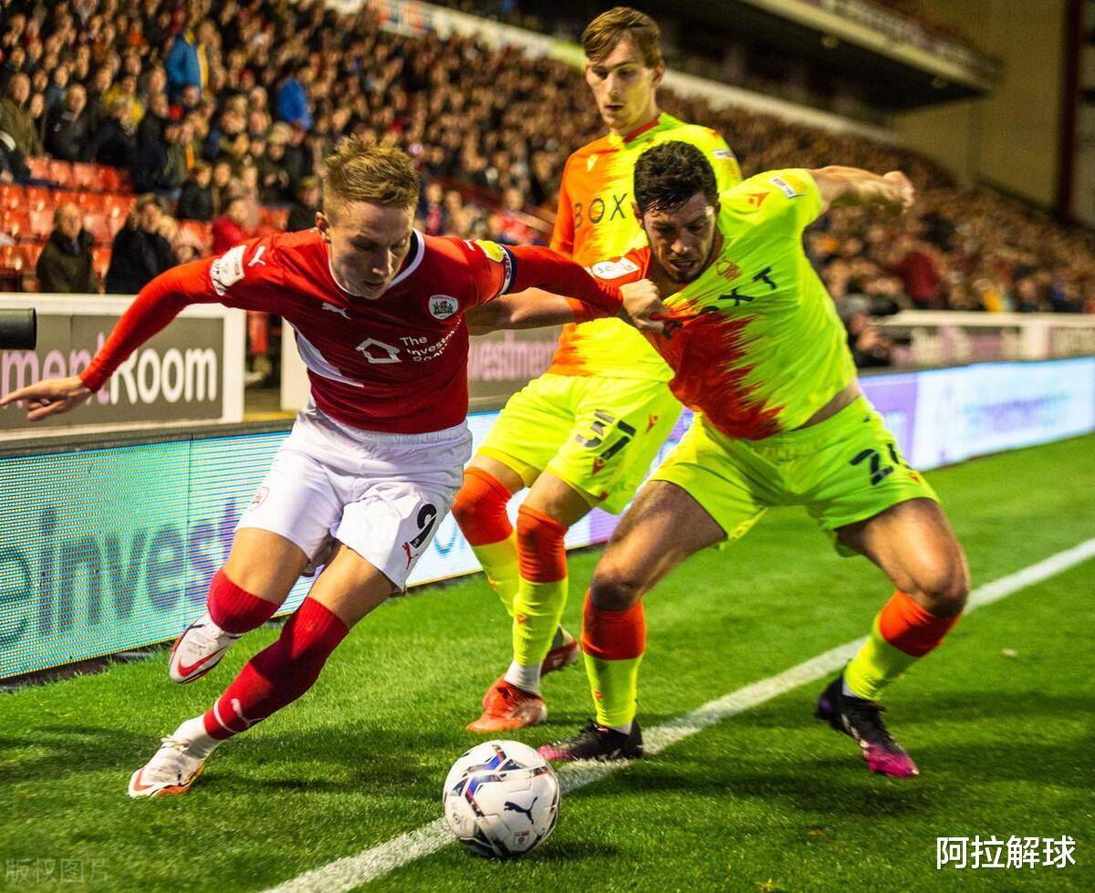 关于法兰克福队奋力拼搏，终获胜利的信息