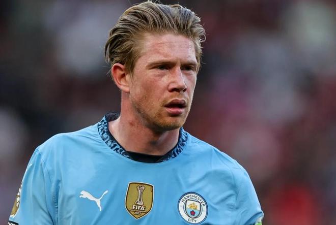 德布劳内连续十场比赛得分超过晋级下一阶段，美国队不断突破！的简单介绍